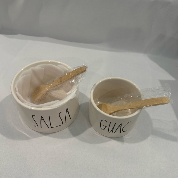 NIB Rae Dunn Salsa and Guac with 2 bamboo spoons set - Picture 6 of 8